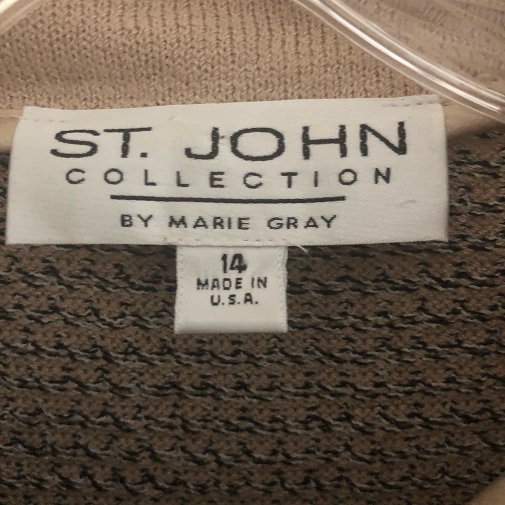 Jacket - Picture 2 of 4